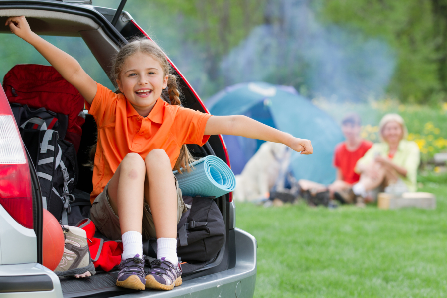 famille au camping aux alentours du puy du fou